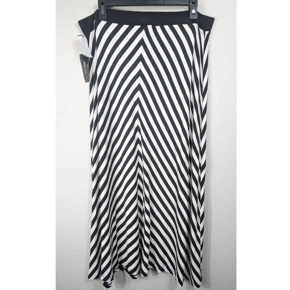 Style & Co Maxi Skirt Women‎ XL Black White Chevron Striped Mitered Stretch New